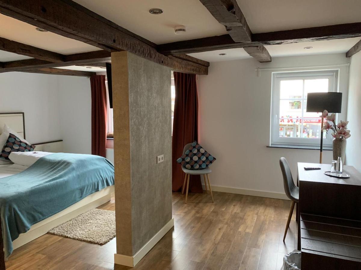 באד דריבורג Hotel Zum Braunen Hirschen מראה חיצוני תמונה