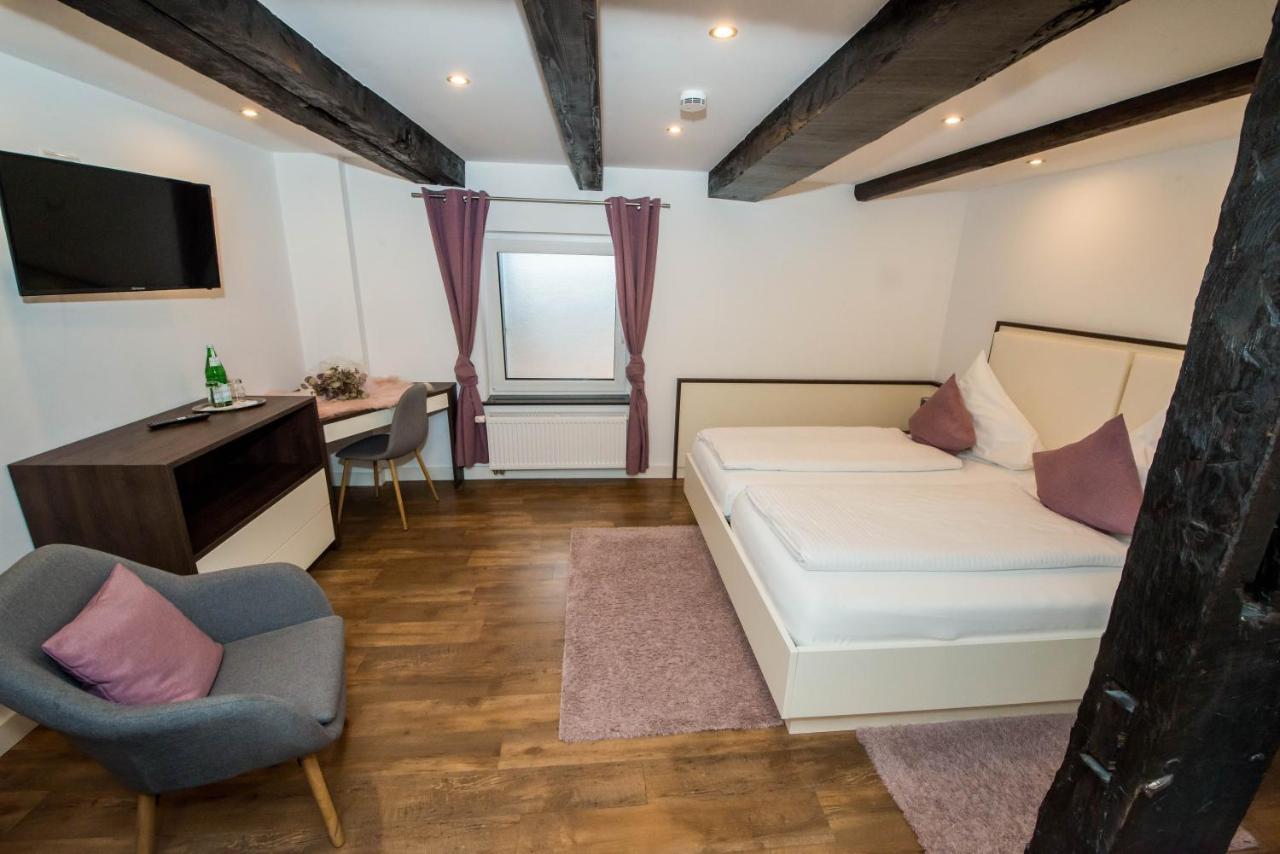 באד דריבורג Hotel Zum Braunen Hirschen מראה חיצוני תמונה